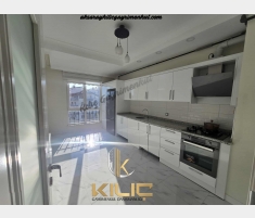 AKSARAY MERKEZ LALELİ MAHALLESİNDE SATILIK 3+1 KÖŞEBAŞI DAİRE